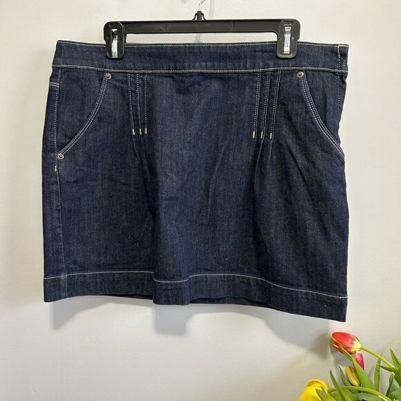 Elle Jean Skirt - Picture 1 of 7